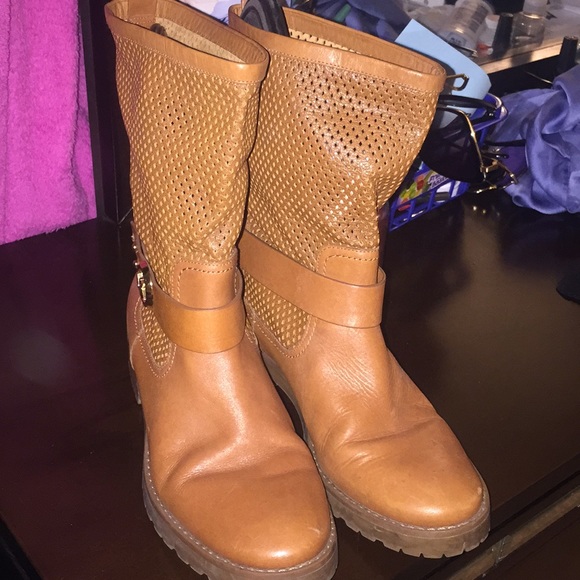 Mk boots - Picture 2 of 2